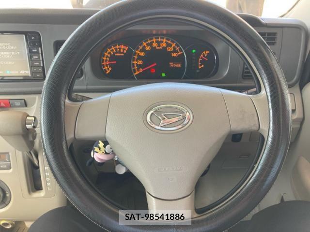 Daihatsu ATRAI WAGON 2010-07 7214961-12