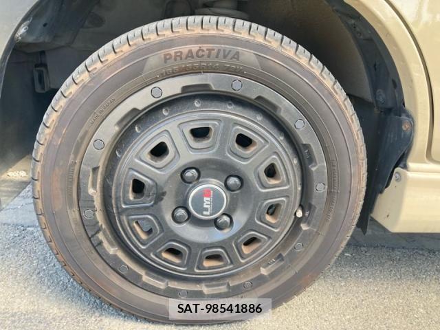 Daihatsu ATRAI WAGON 2010-07 7214961-5