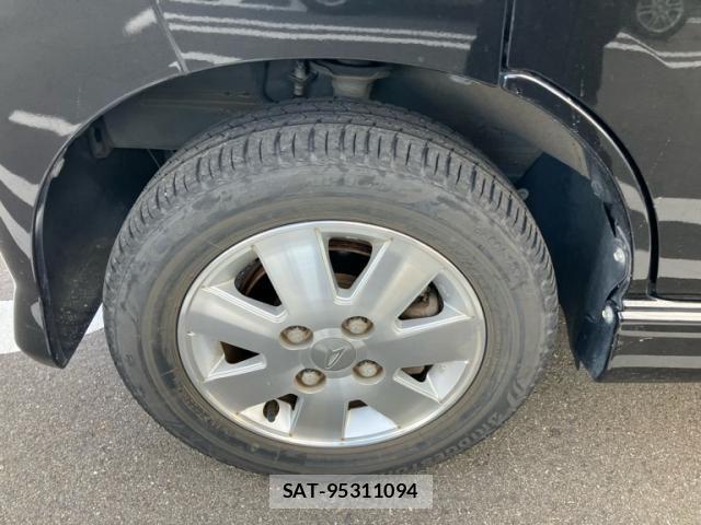 Daihatsu ATRAI WAGON 2015-04 7249823-8