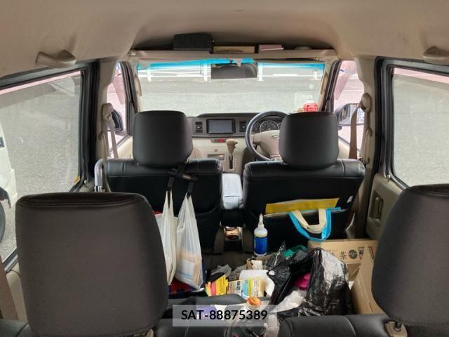Daihatsu ATRAI WAGON 2017-05 7325691-2