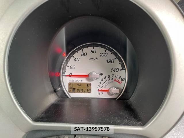 Daihatsu ATRAI WAGON 2005-06 7325694-16