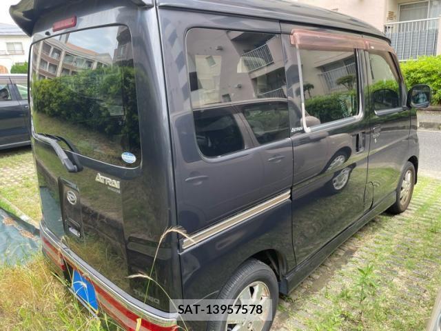 Daihatsu ATRAI WAGON 2005-06 7325694-3