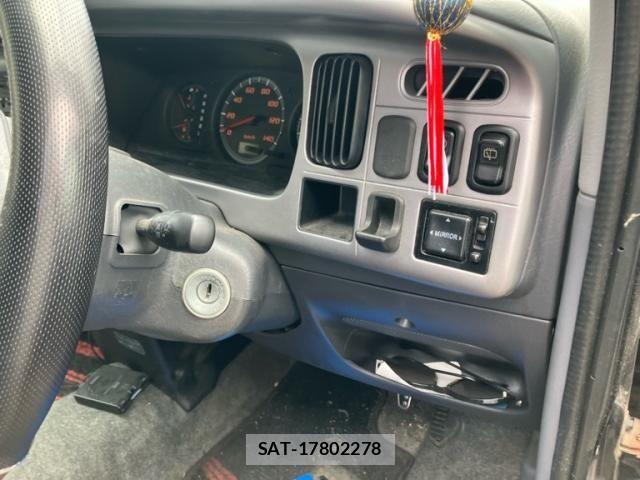 Daihatsu ATRAI WAGON 2004-06 7356840-16