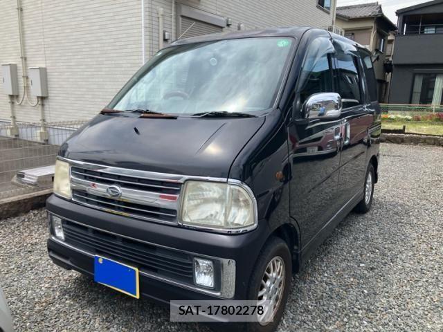 Daihatsu ATRAI WAGON 2004-06 7356840-1