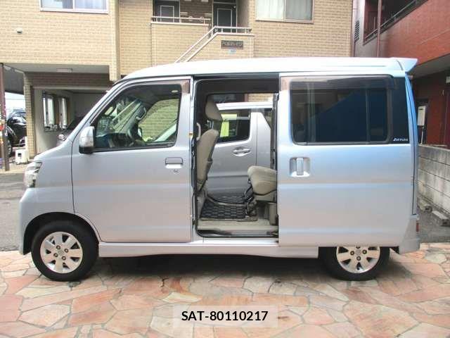 Daihatsu ATRAI WAGON 2015-06 7356839-9