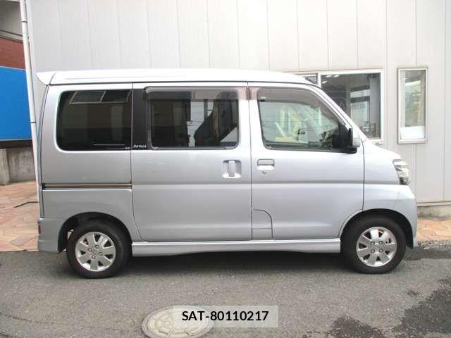 Daihatsu ATRAI WAGON 2015-06 7356839-8