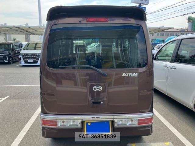 Daihatsu ATRAI WAGON 2011-07 7452951-1