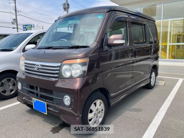 Daihatsu ATRAI WAGON 2011-07 7452951-2
