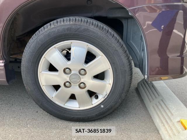 Daihatsu ATRAI WAGON 2011-07 7452951-8