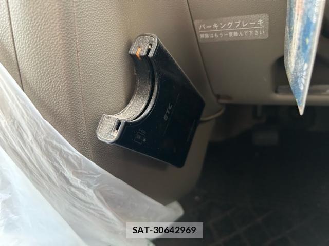 Daihatsu ATRAI WAGON 2008-01 7452949-21