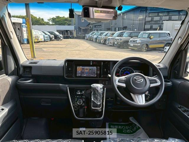 Daihatsu ATRAI WAGON 2021-05 7452947-2