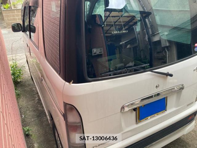 Daihatsu ATRAI WAGON 2003-07 7452950-6