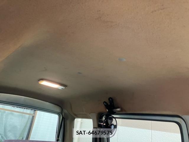 Daihatsu ATRAI WAGON 2005-12 7499560-12