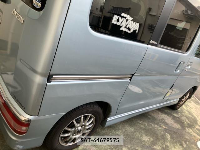 Daihatsu ATRAI WAGON 2005-12 7499560-8