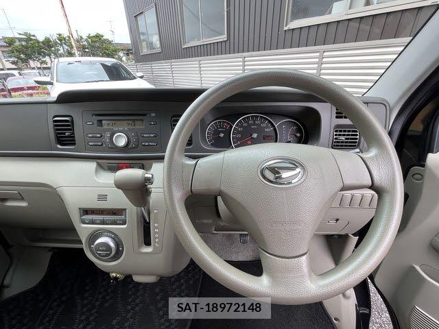 Daihatsu ATRAI WAGON 2012-02 7499562-3