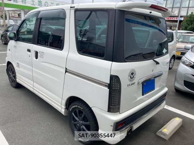 Daihatsu ATRAI WAGON 2003-07 7561840-4