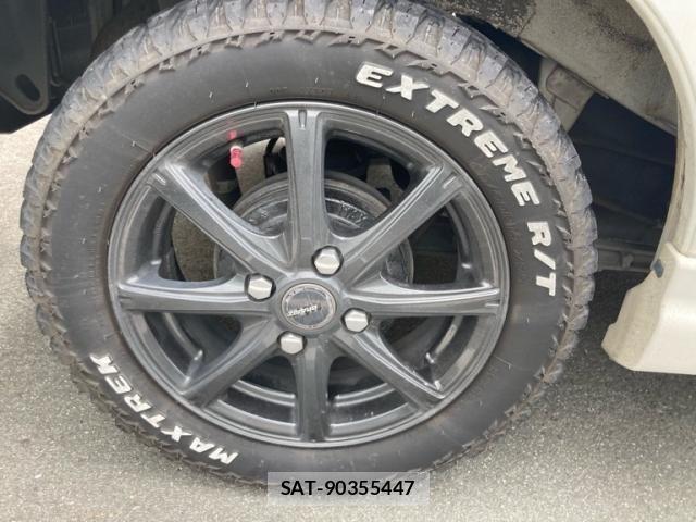 Daihatsu ATRAI WAGON 2003-07 7561840-6