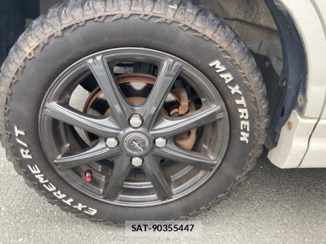 Daihatsu ATRAI WAGON 2003-07 7561840-8