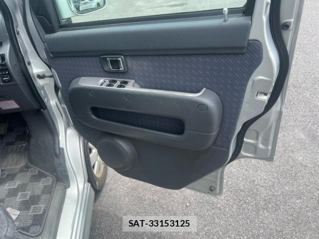 Daihatsu ATRAI WAGON 2006-06 7561838-12