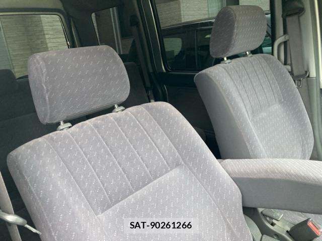 Daihatsu ATRAI WAGON 2005-07 7875312-10
