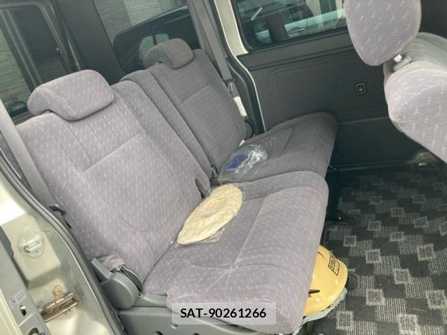 Daihatsu ATRAI WAGON 2005-07 7875312-12