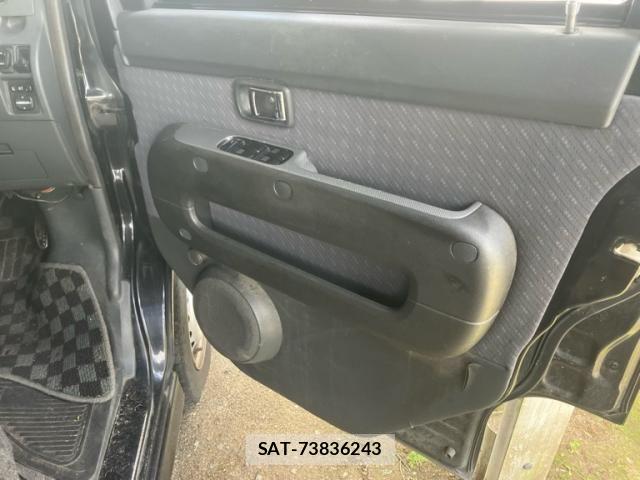 Daihatsu ATRAI WAGON 2005-06 7902248-14