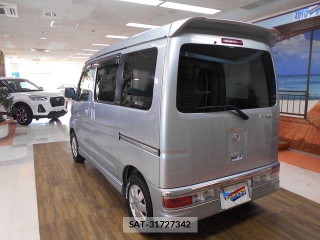 Daihatsu ATRAI WAGON 2012-06 8034444-9