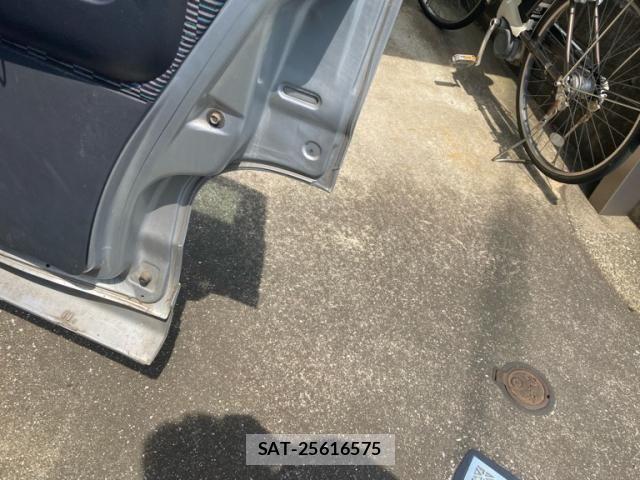 Daihatsu ATRAI WAGON 1999-01 8034446-9