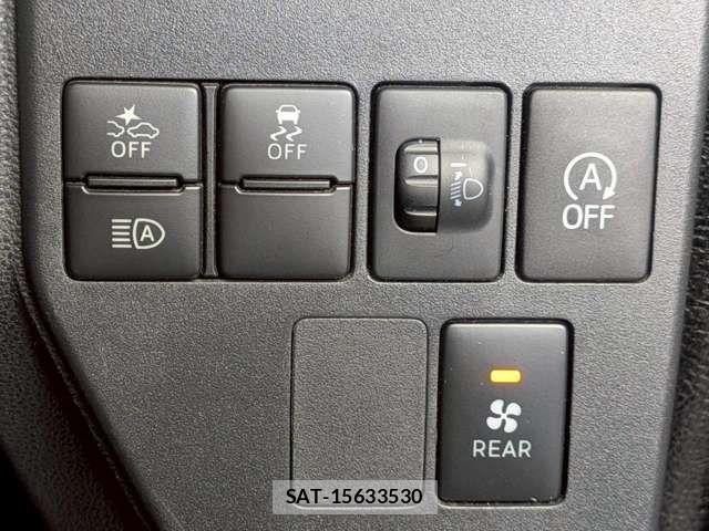 Daihatsu ATRAI WAGON 2021-04 8098029-6