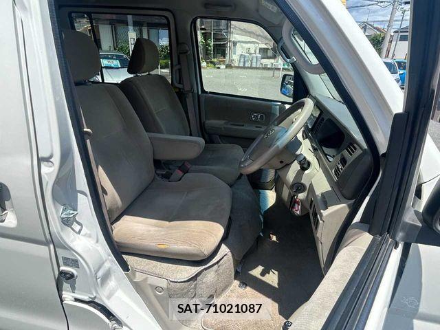 Daihatsu ATRAI WAGON 2017-07 8098032-11