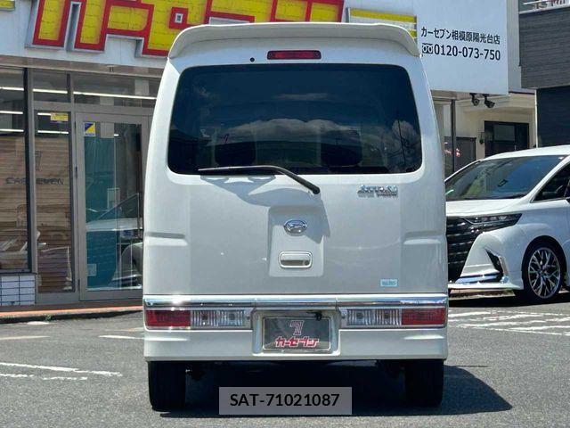 Daihatsu ATRAI WAGON 2017-07 8098032-21