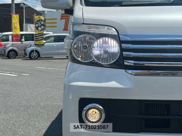 Daihatsu ATRAI WAGON 2017-07 8098032-24