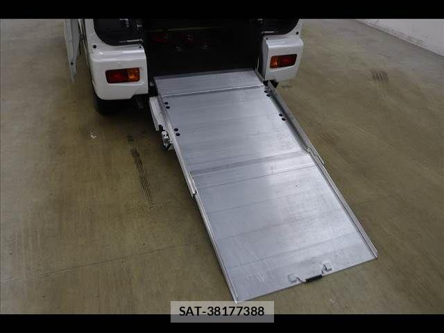 Daihatsu ATRAI WAGON 2021-03 8128937-1