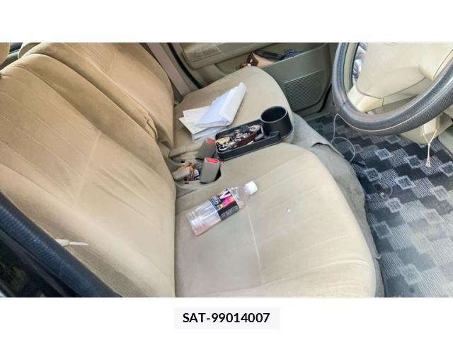 Daihatsu ATRAI WAGON 2009-03 8228911-12
