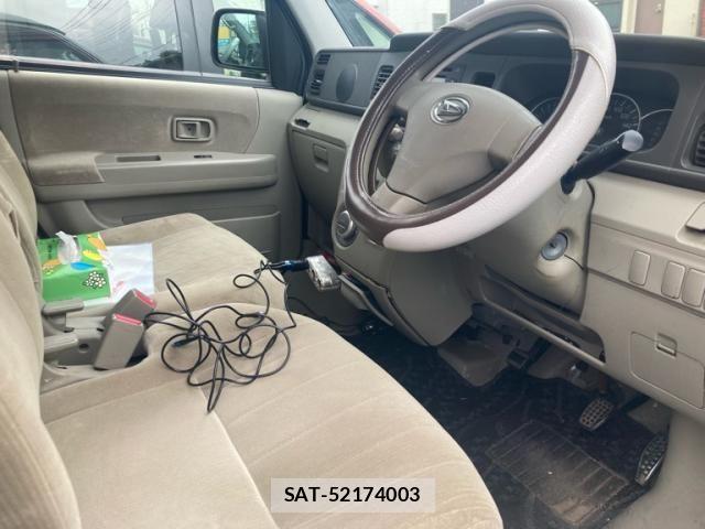 Daihatsu ATRAI WAGON 2009-07 8244624-12
