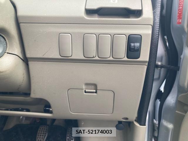 Daihatsu ATRAI WAGON 2009-07 8244624-24