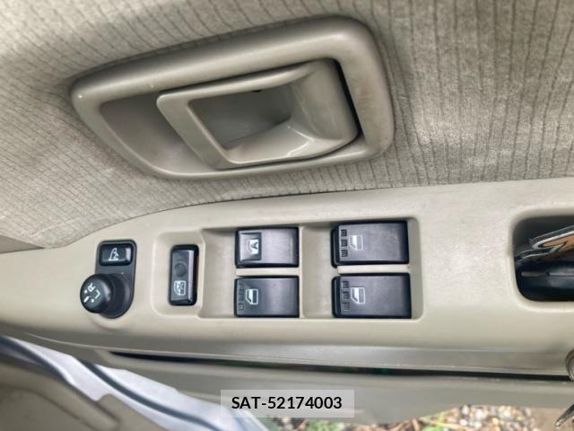 Daihatsu ATRAI WAGON 2009-07 8244624-25