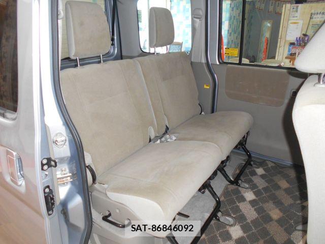 Daihatsu ATRAI WAGON 2013-06 8244623-10
