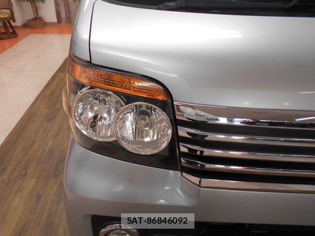 Daihatsu ATRAI WAGON 2013-06 8244623-22
