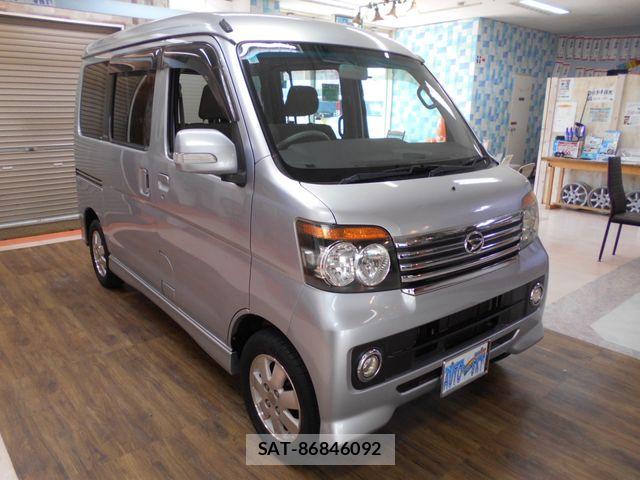 Daihatsu ATRAI WAGON 2013-06 8244623-3