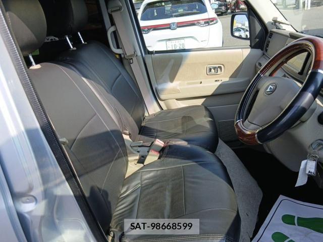 Daihatsu ATRAI WAGON 2015-09 8313085-20