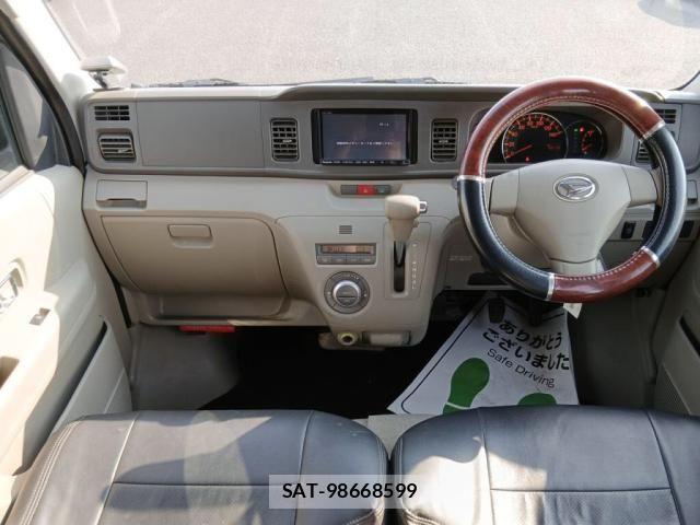 Daihatsu ATRAI WAGON 2015-09 8313085-2