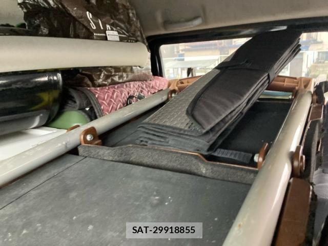 Daihatsu ATRAI WAGON 2006-03 8313093-12
