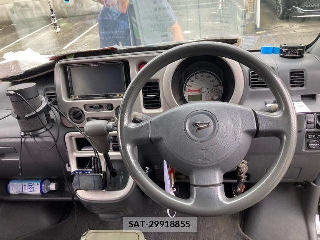 Daihatsu ATRAI WAGON 2006-03 8313093-13