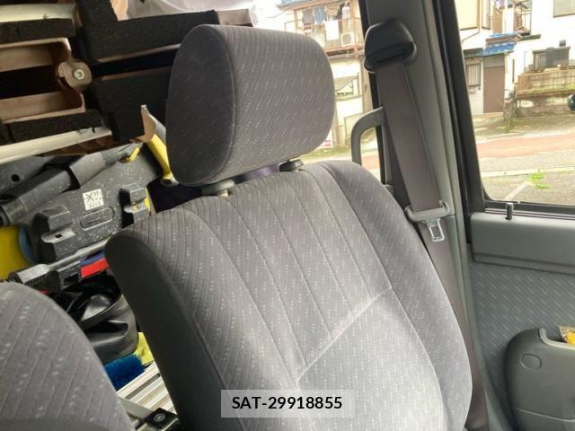 Daihatsu ATRAI WAGON 2006-03 8313093-23