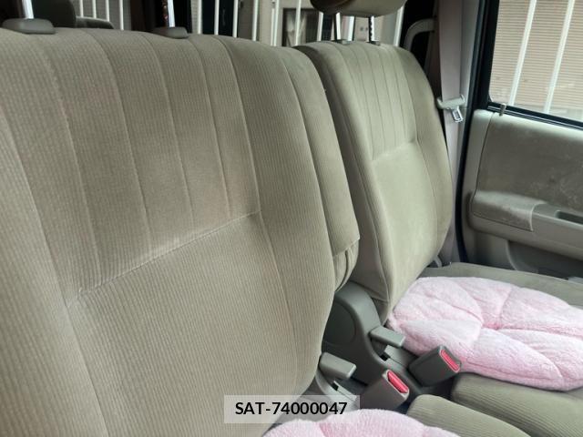 Daihatsu ATRAI WAGON 2011-01 8313086-12