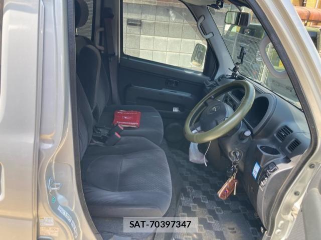 Daihatsu ATRAI WAGON 2007-04 8313094-13