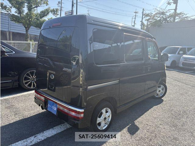 Daihatsu ATRAI WAGON 2005-06 8313087-2