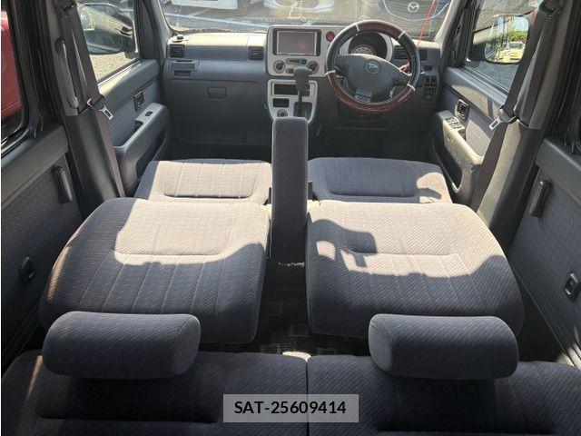 Daihatsu ATRAI WAGON 2005-06 8313087-5