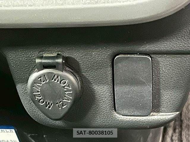 Daihatsu ATRAI WAGON 2017-11 8334874-9